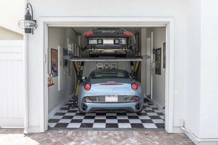 How to calculate the optimal garage size Garagehold