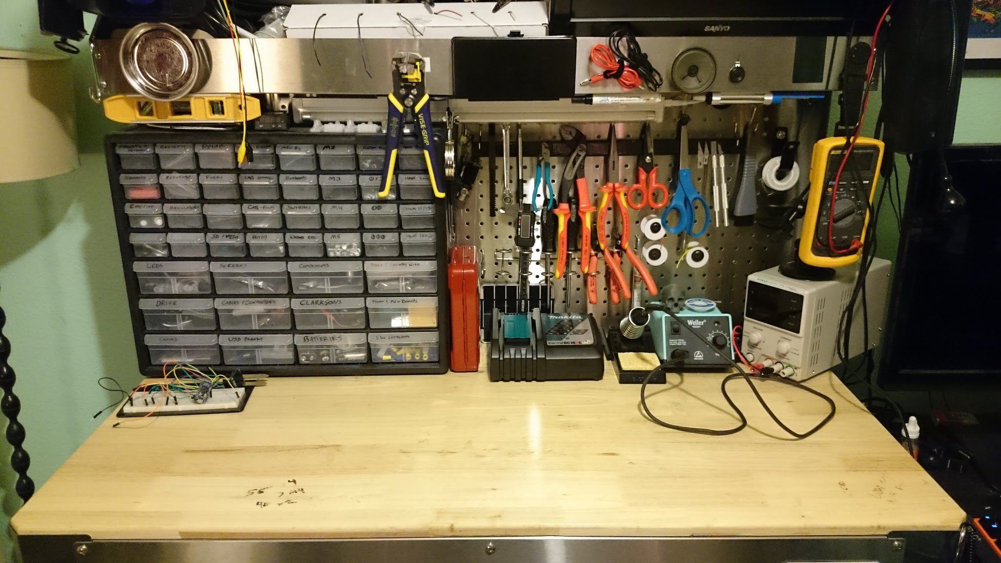 DIY Workbench Organizer1